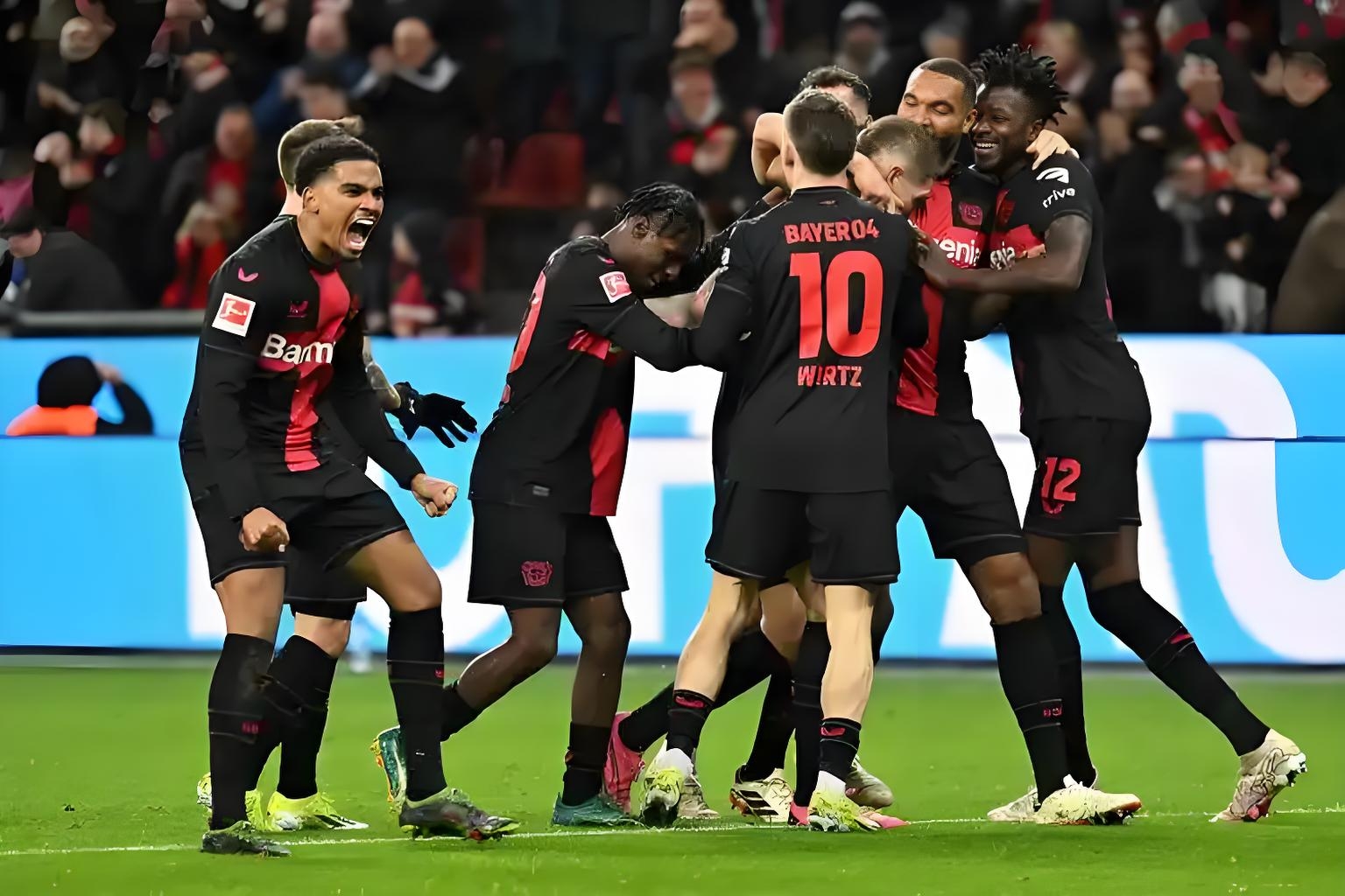 利兹联客场失利，球队需做调整，备战未来比赛