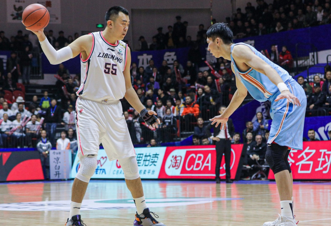 湖北男篮客场大胜，战绩保持不败