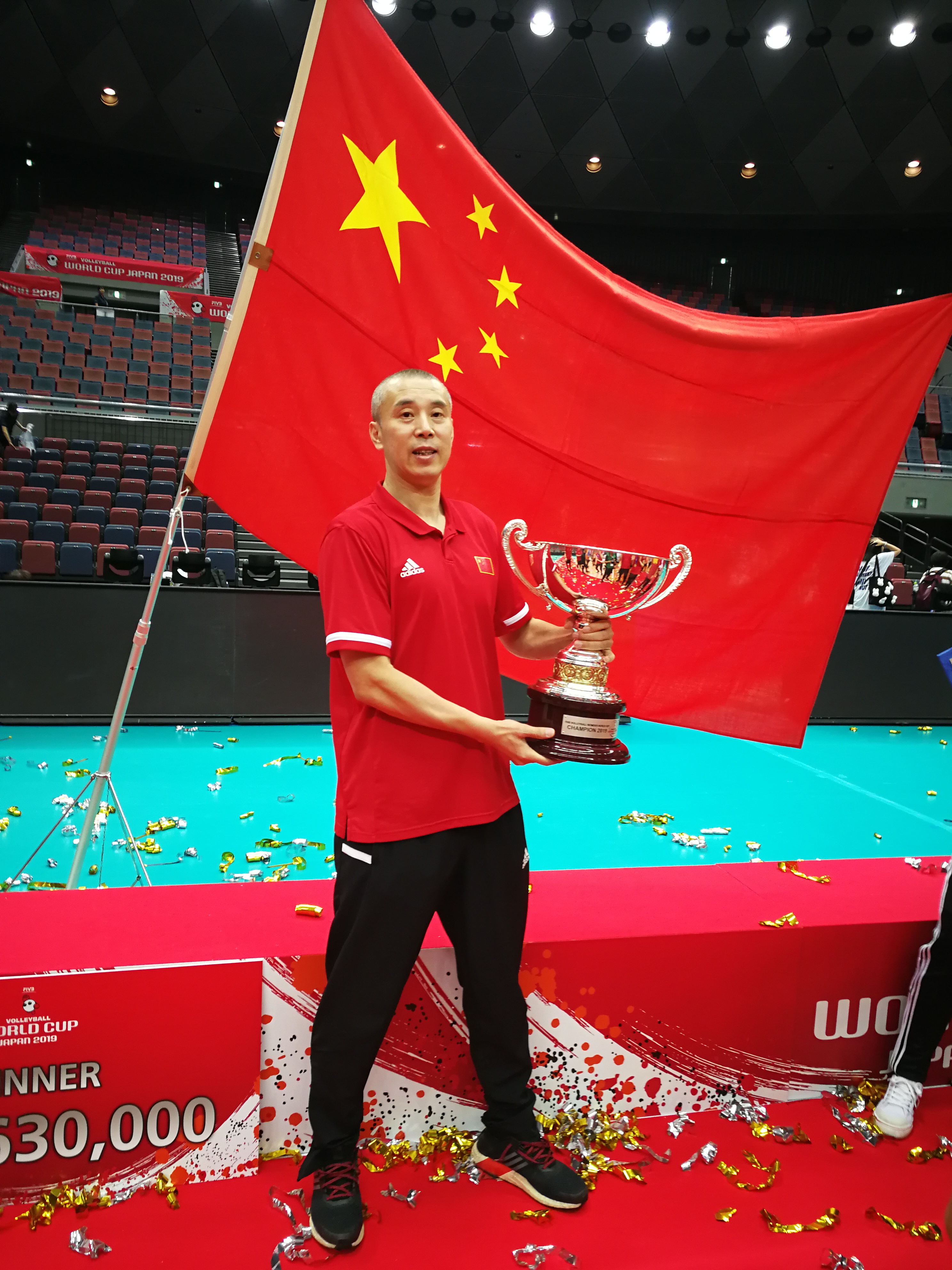 包含列支敦士登队员们全力拼搏，取得了胜利的词条