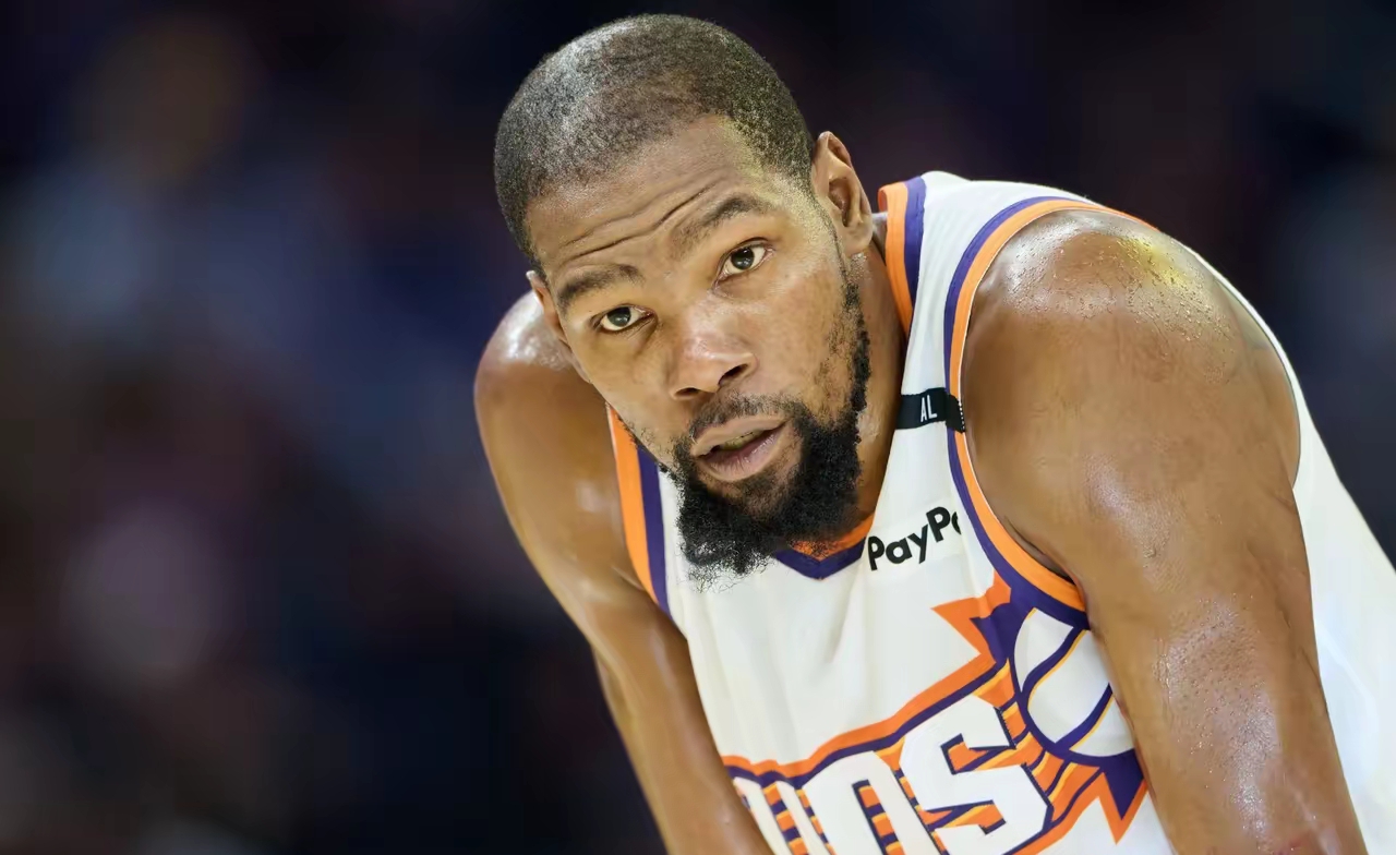 太阳主场大胜灰熊，保持火热表现的简单介绍