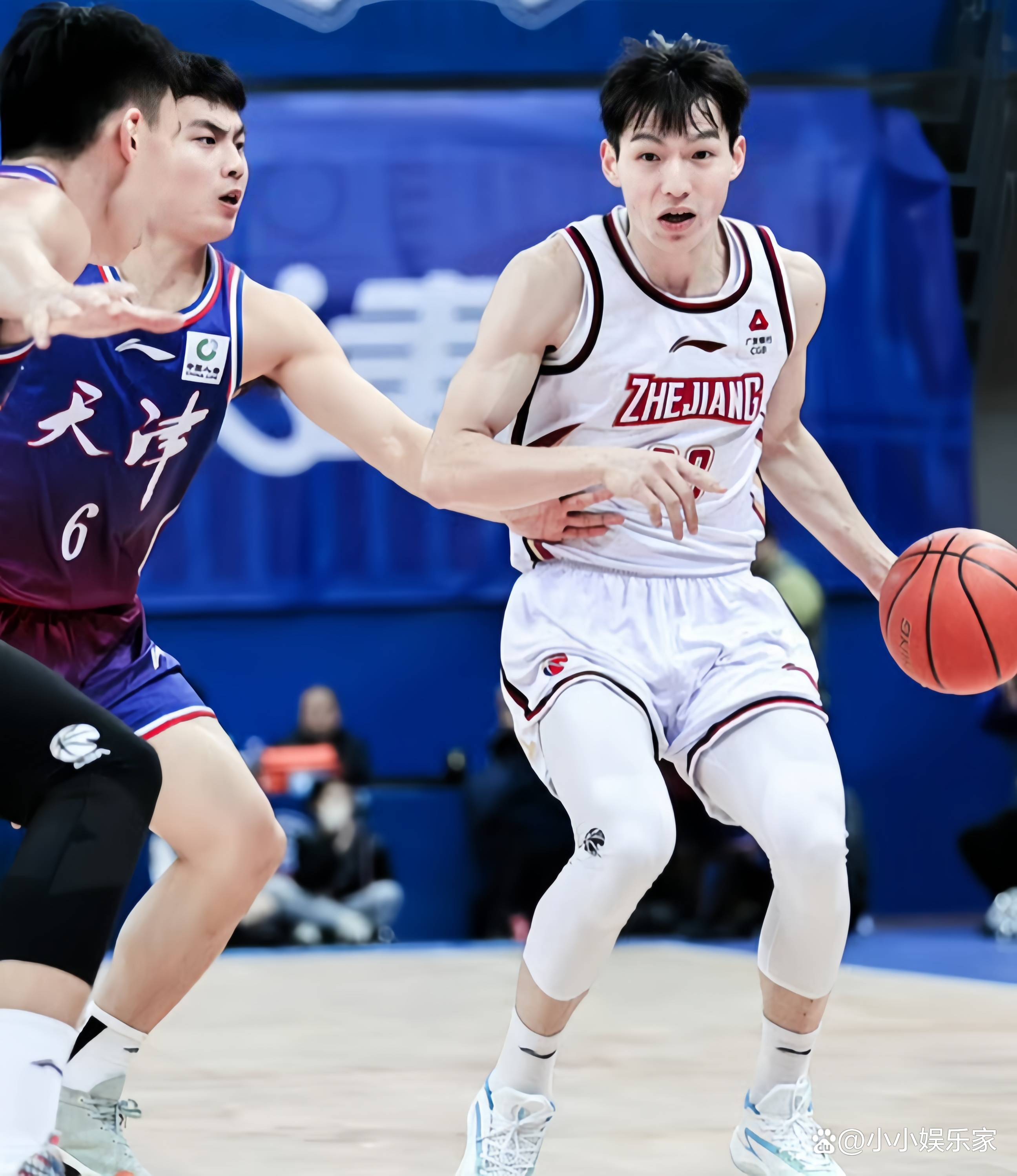 浙江男篮在比赛中展现出强大实力