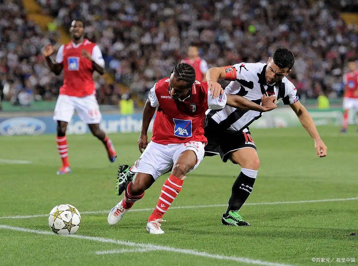 里昂在近期比赛中展现出强大实力夺得三分