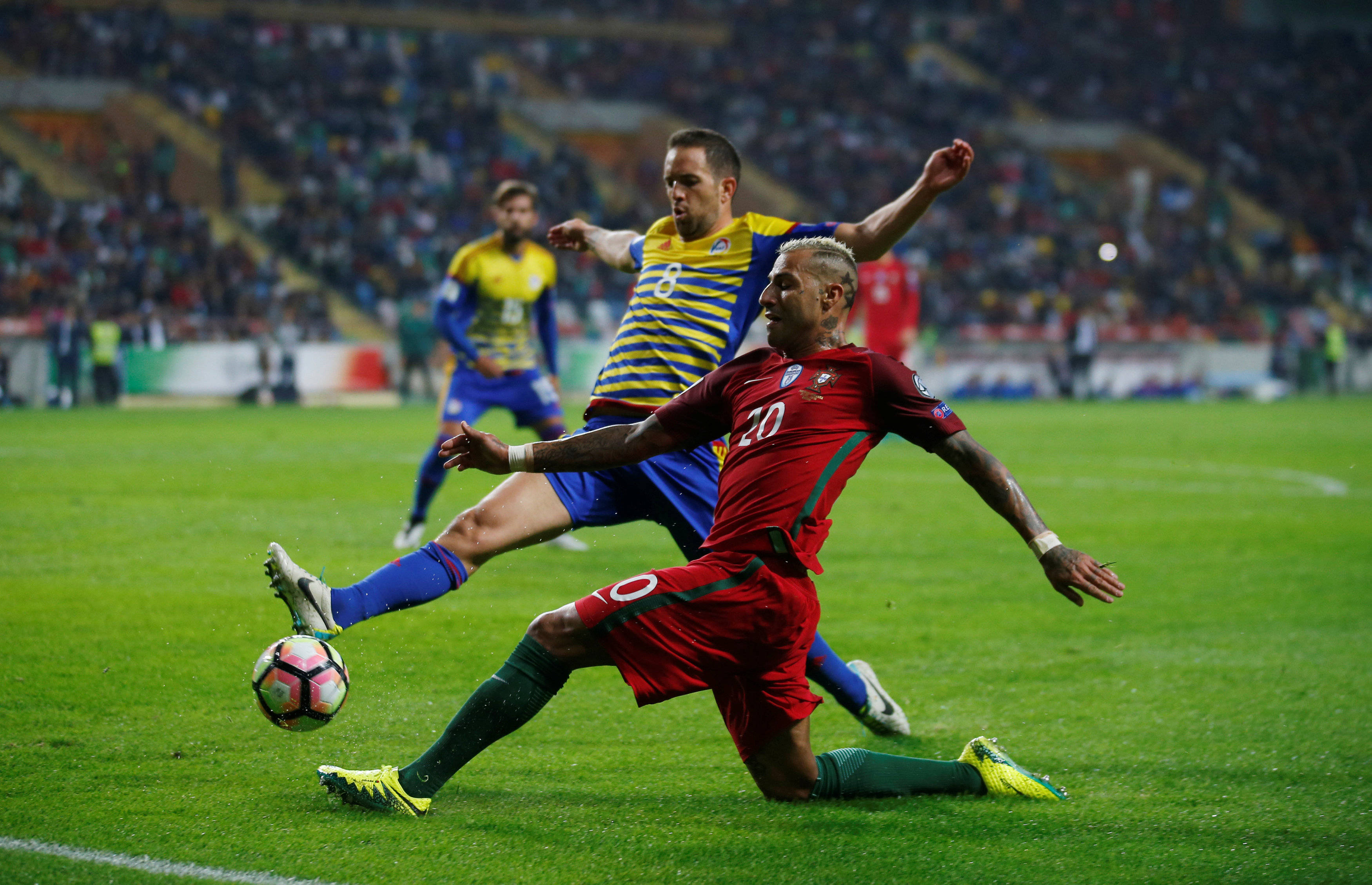 欧洲足球界的精彩对决不容错过