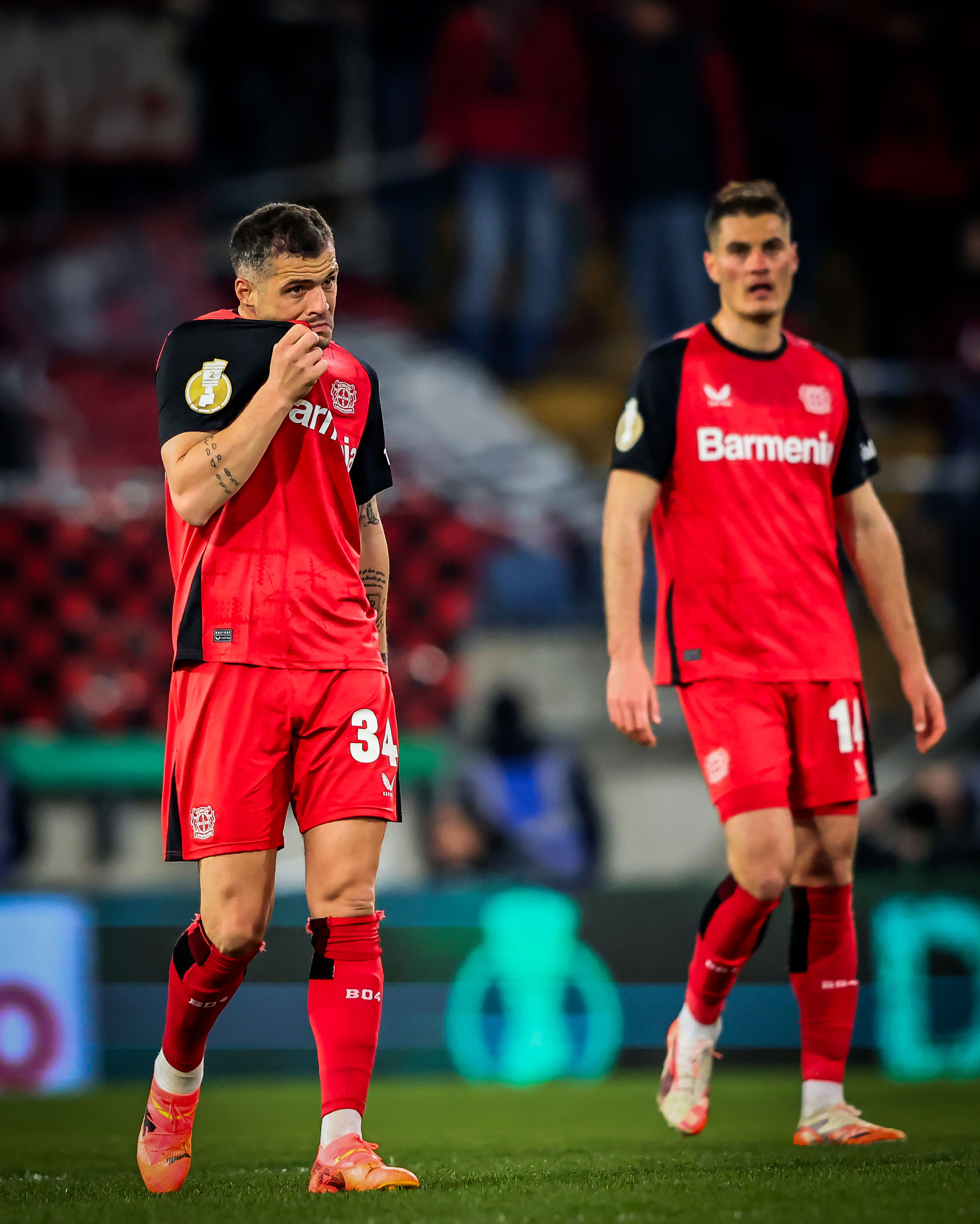 关于勒沃库森主场战胜对手，取得连胜的信息