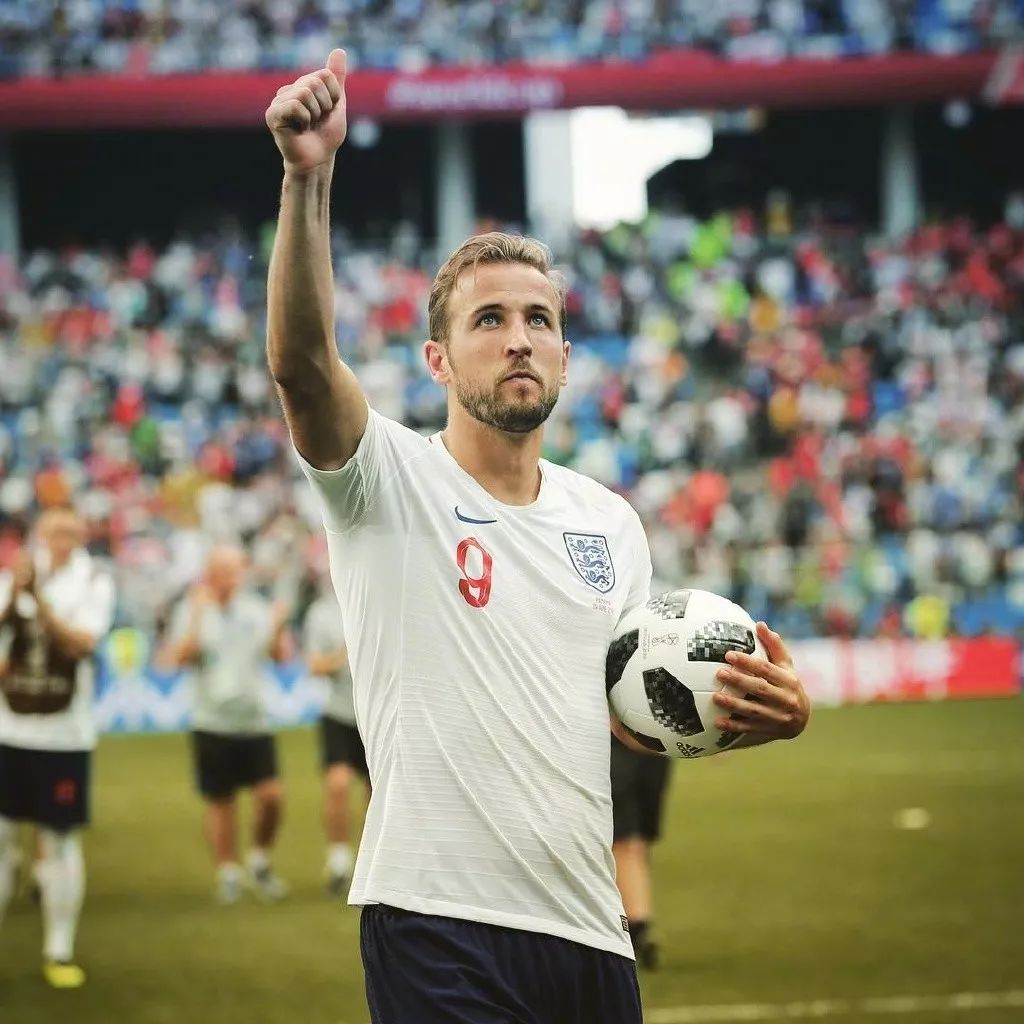 关于西班牙队摧枯拉朽，一往无前心硬如铁的信息