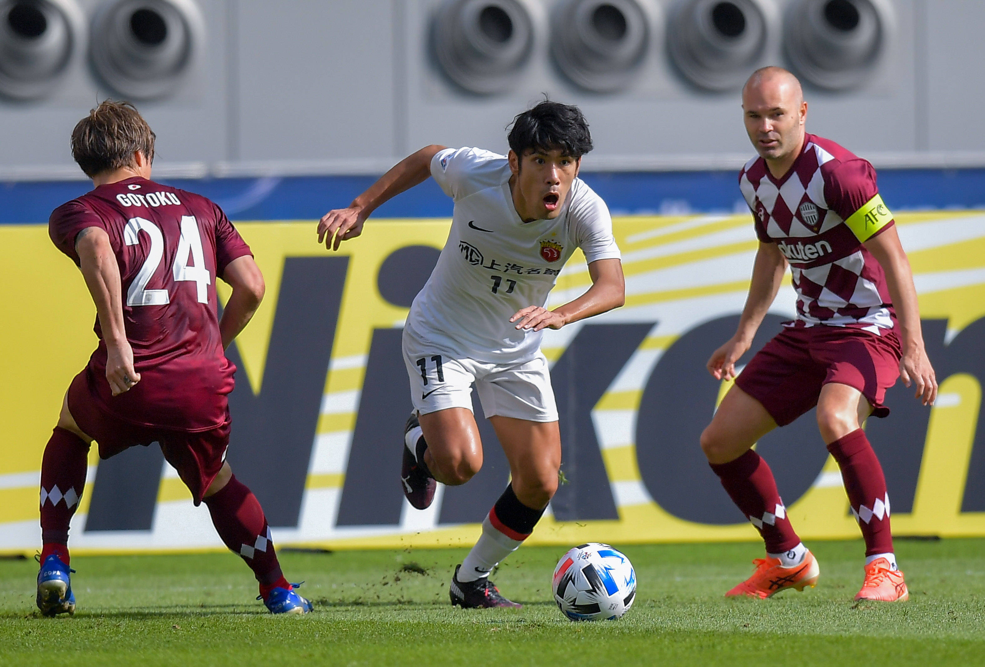 大阪俱乐部在比赛中晋级下一轮