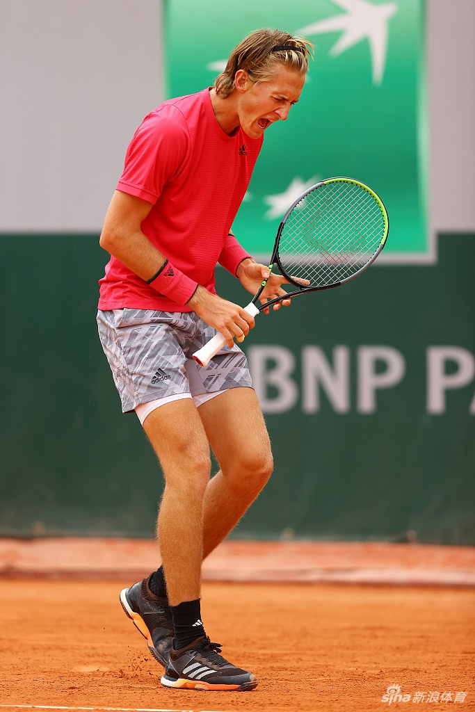 武汉卓尔客场告捷，豪取连胜