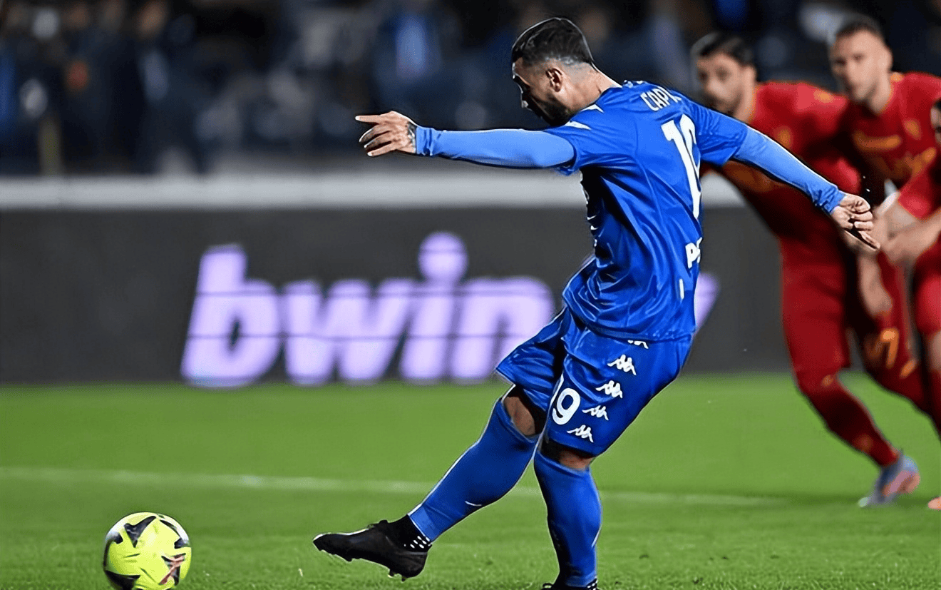 关于意大利队主场失利，晋级形势岌岌可危的信息