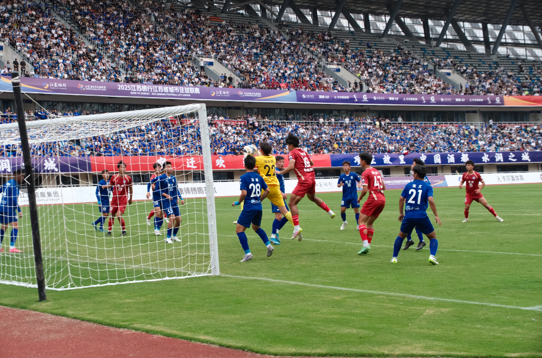 球员士气高昂，斗志昂扬