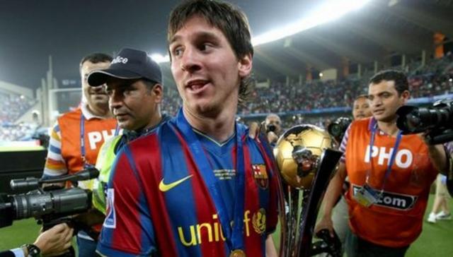 包含巴萨客场告捷，逼平强劲对手的词条