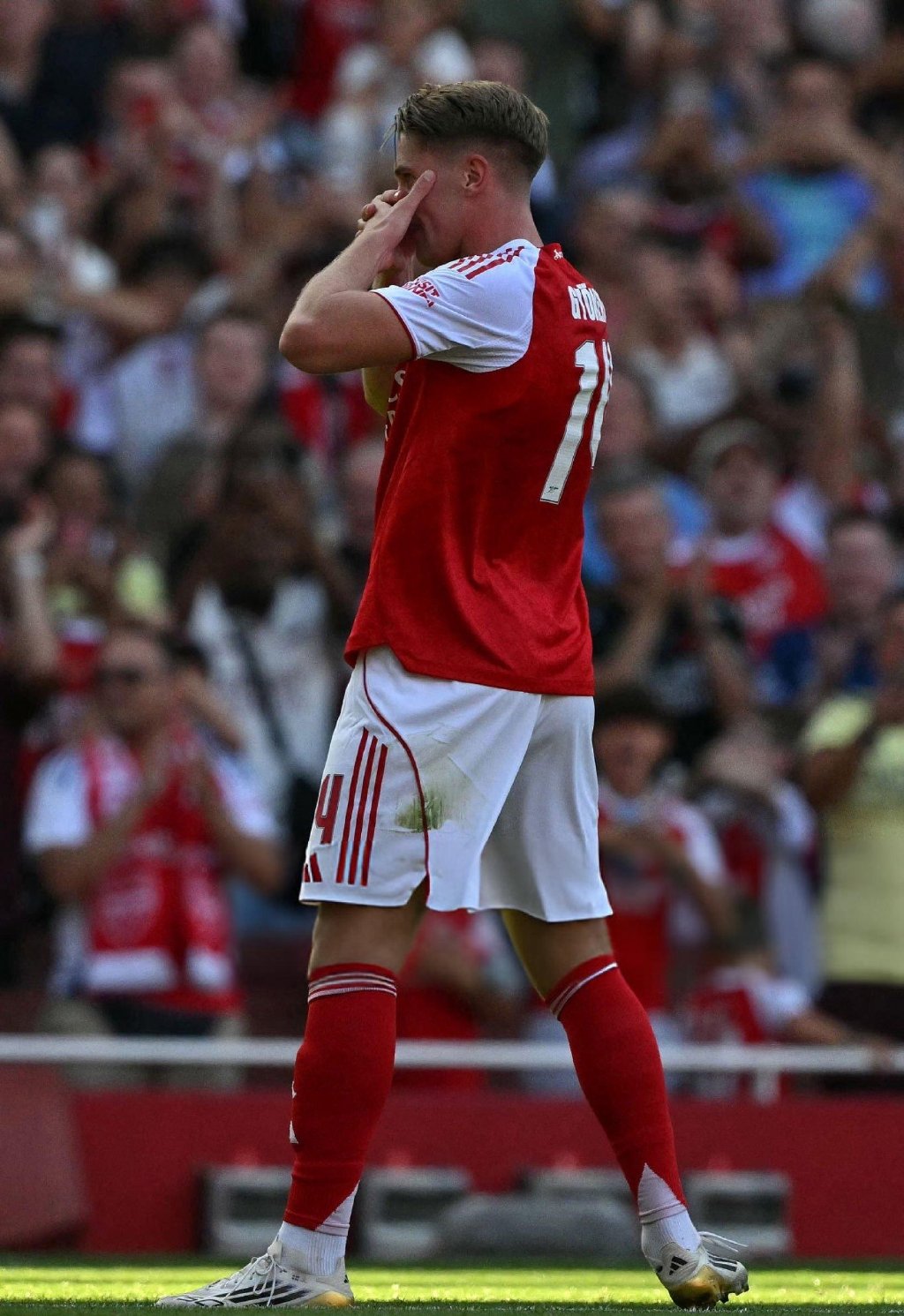 阿贾克斯客场胜皇家马德里，创造奇迹的简单介绍