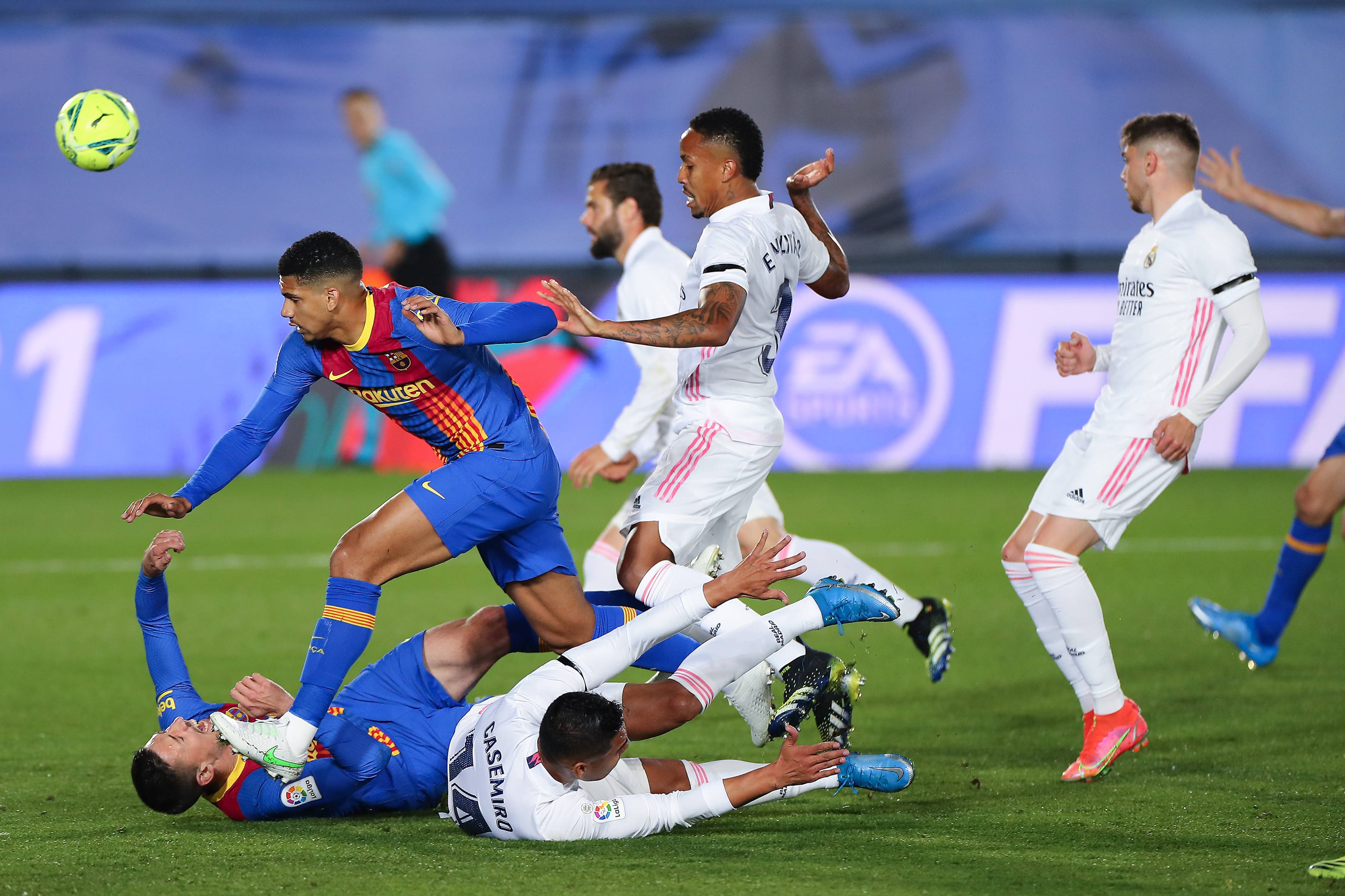 西班牙篮球联赛：巴塞罗那豪取五连胜，豪华新阵容表现不俗的简单介绍