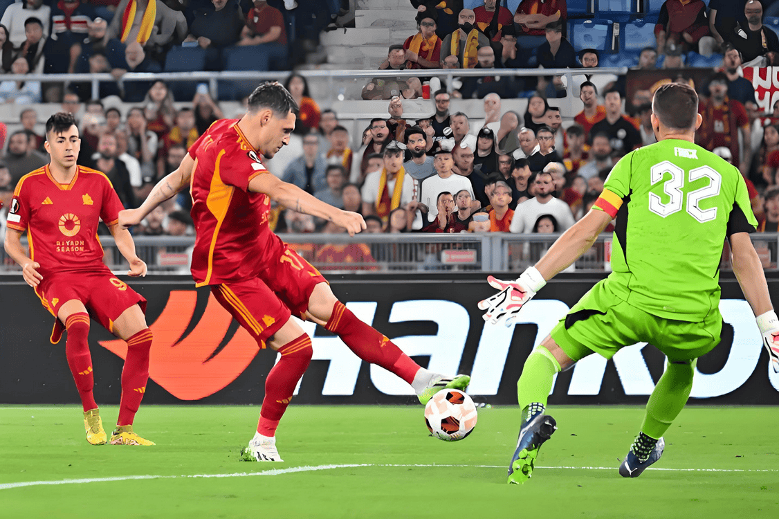 奥地利队在比赛中展现了出色的团队配合