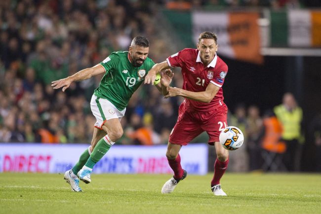 包含塞尔维亚主场力克卢森堡，积分榜上升的词条