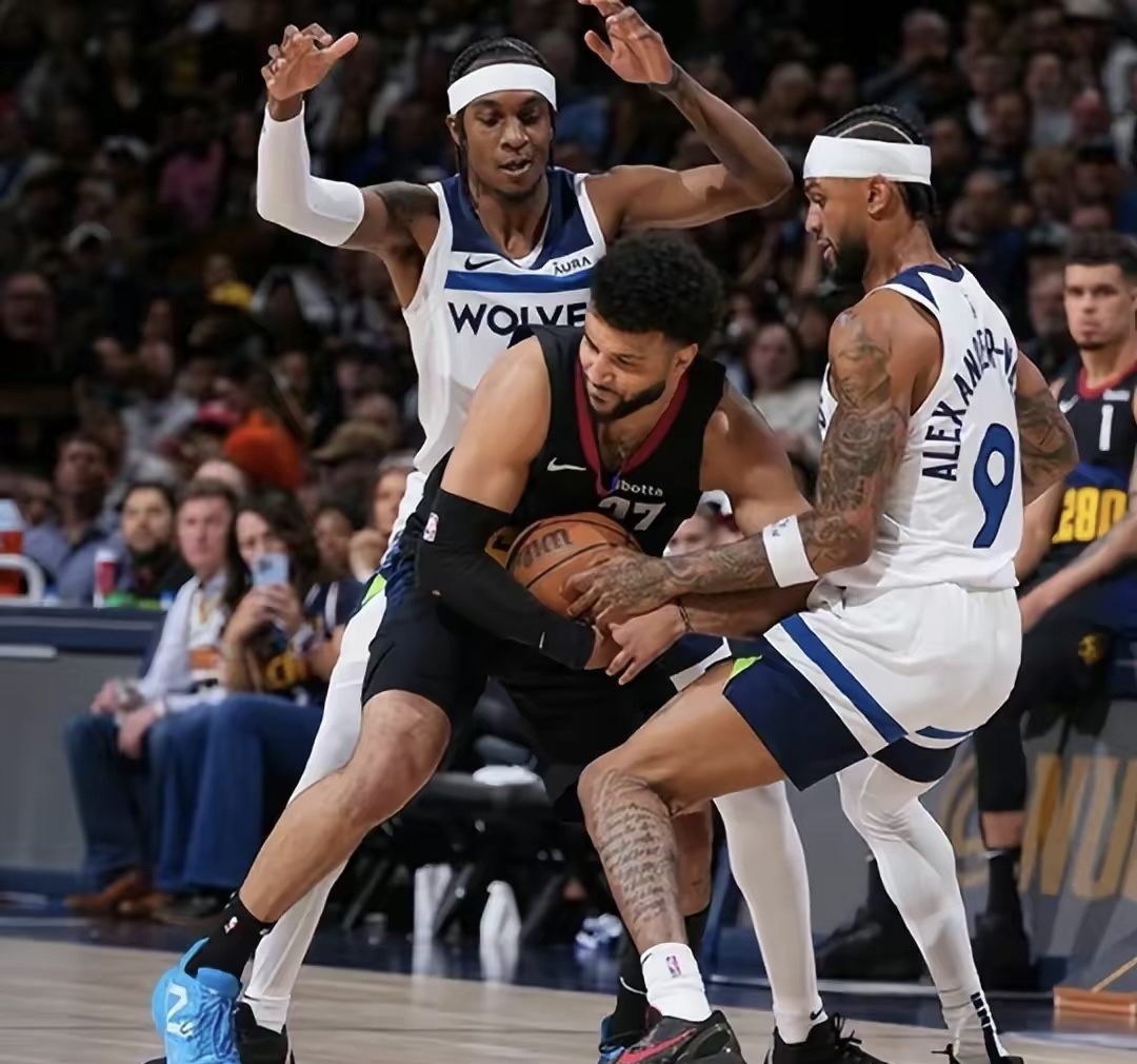 狼队客场大捷，豪取宝贵三分