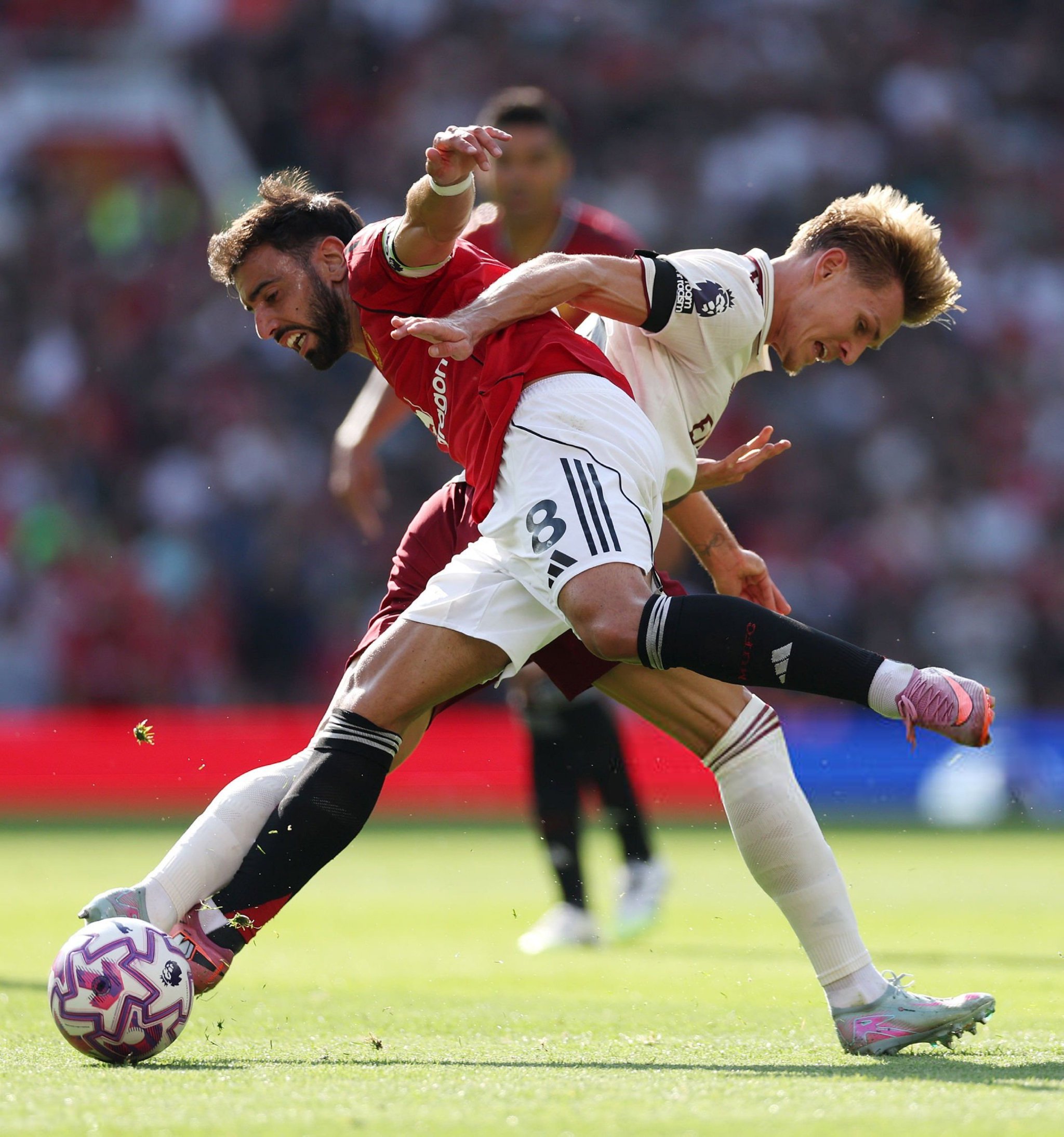 新赛季开门红！球队豪取胜利，迈出成功第一步