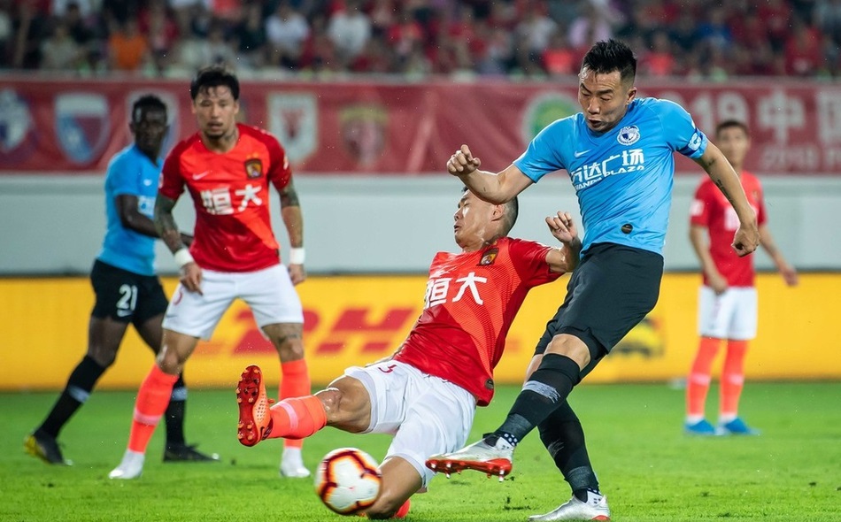 包含建业客场取得平局，稳定积分榜位置的词条