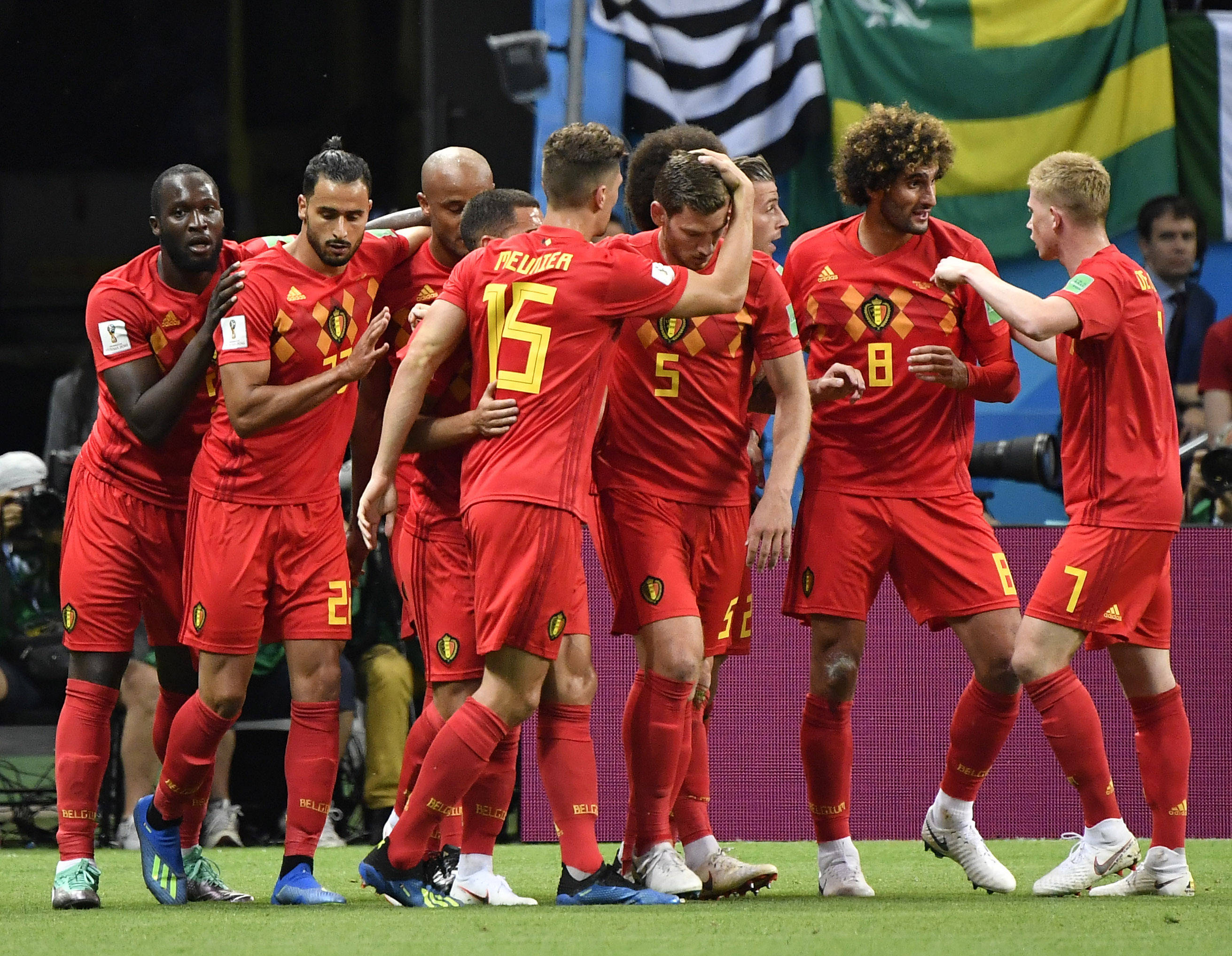 关于比利时战胜英格兰，晋级形势一片大好的信息