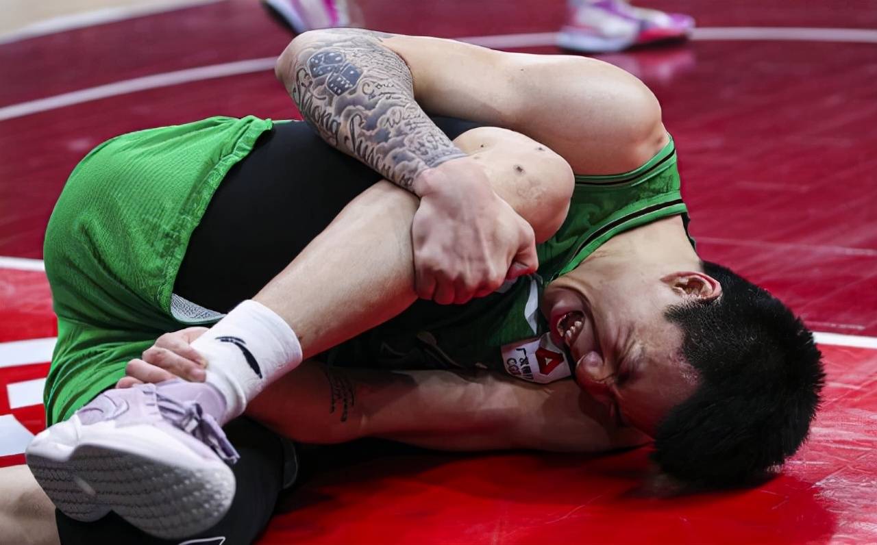 关于伤情消息令球迷忧心,球员康复进展缓慢的信息 关于伤情消息令球迷忧心,球员康复进展缓慢的信息