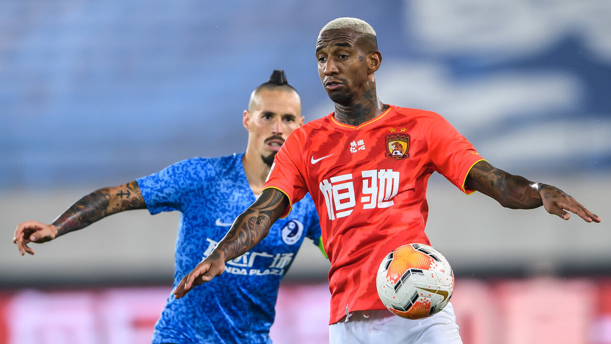 关于盐城大秦中甲夺下宝座，成功晋级中超联赛的信息