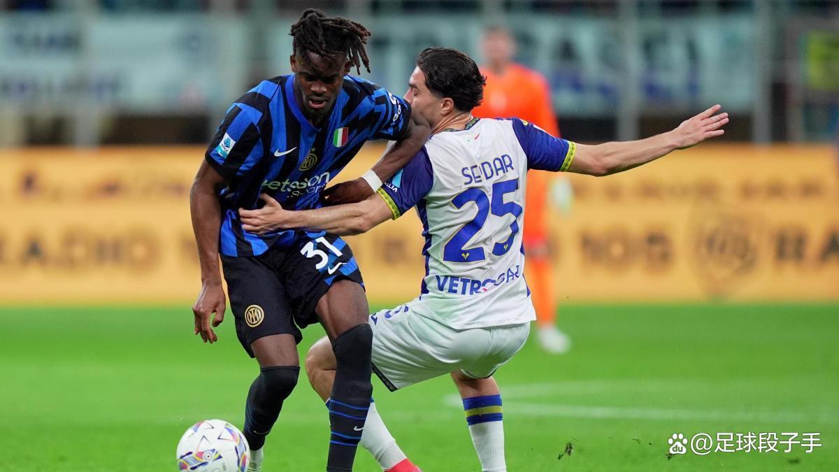 关于队伍间的对决展现出孤注一掷的决心的信息 关于队伍间的对决展现出孤注一掷的决心的信息