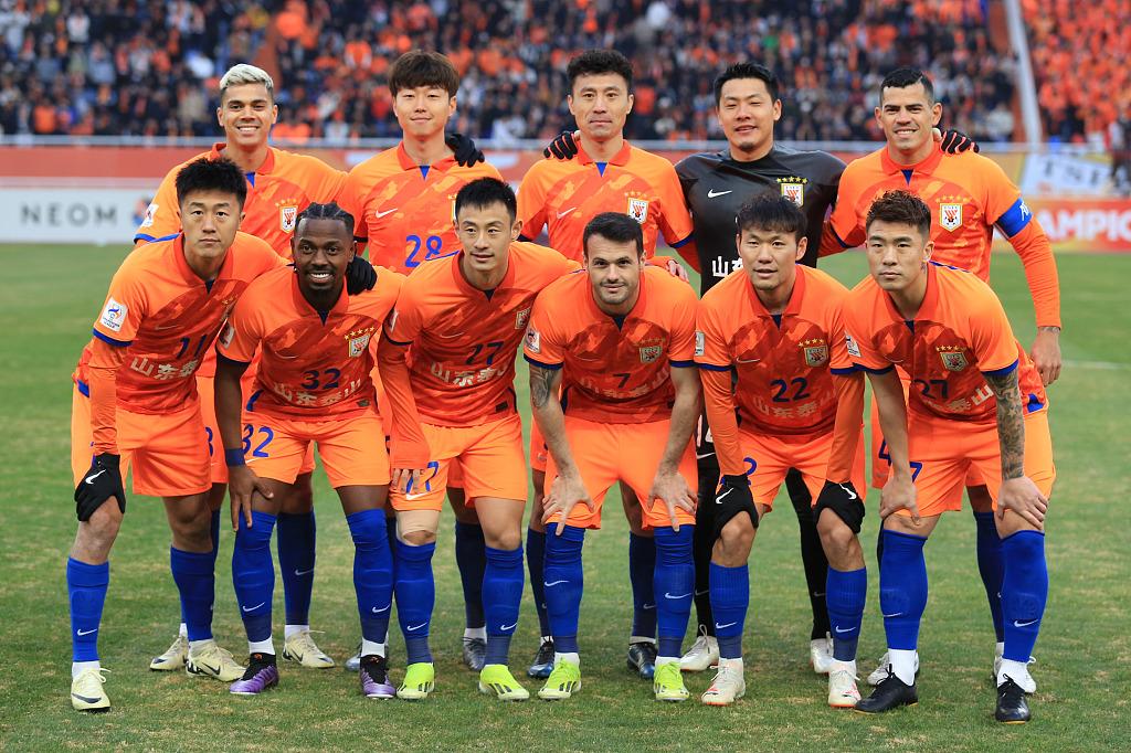 包含土耳其队遭遇失利，晋级形势岌岌可危的词条