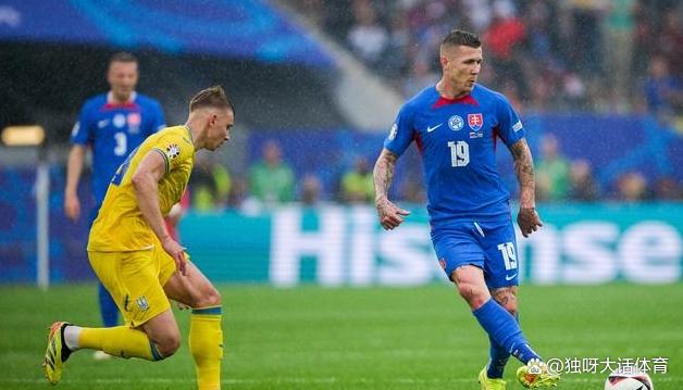 包含斯洛伐克客场遭挞，乌克兰欧洲杯出线前景光明的词条