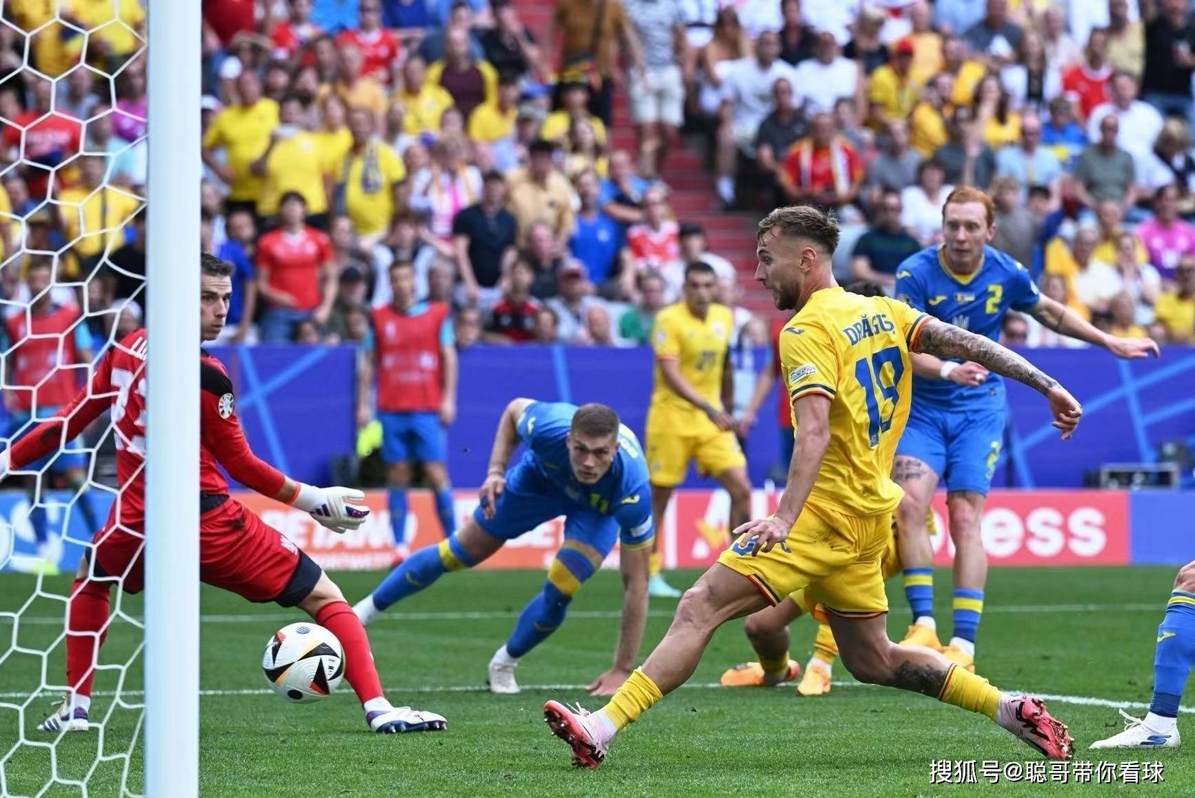 包含斯洛伐克客场遭挞，乌克兰欧洲杯出线前景光明的词条