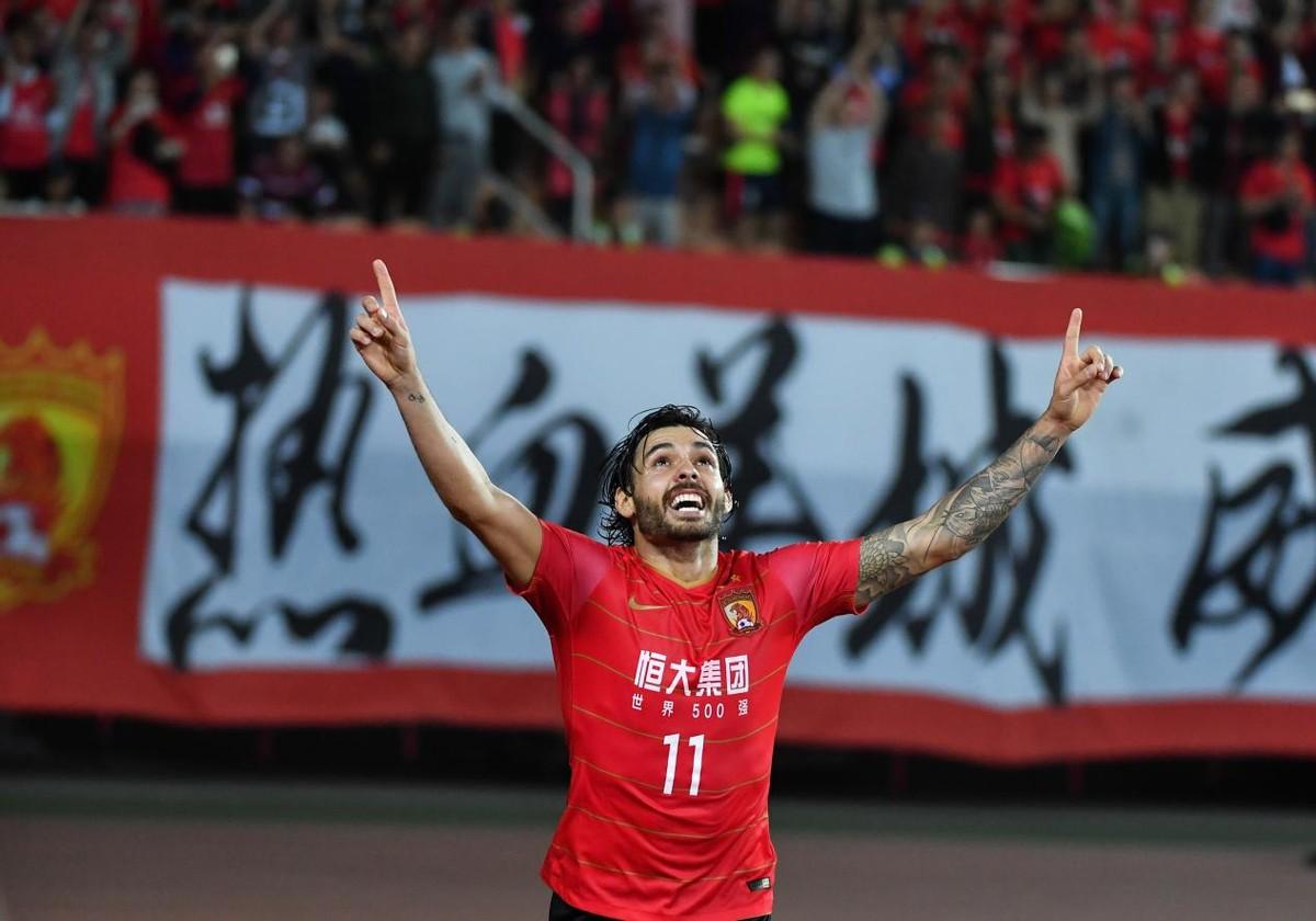 恒大主场再胜，力争亚冠八强