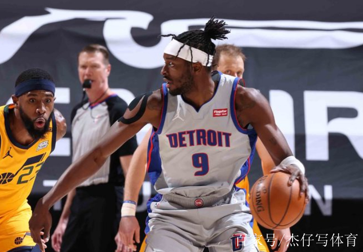 关于猛龙新援表现出色，带队拿下胜利的信息