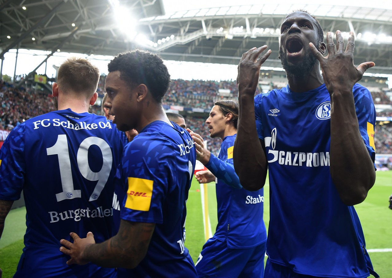 沙尔克战平对手，难以翻盘