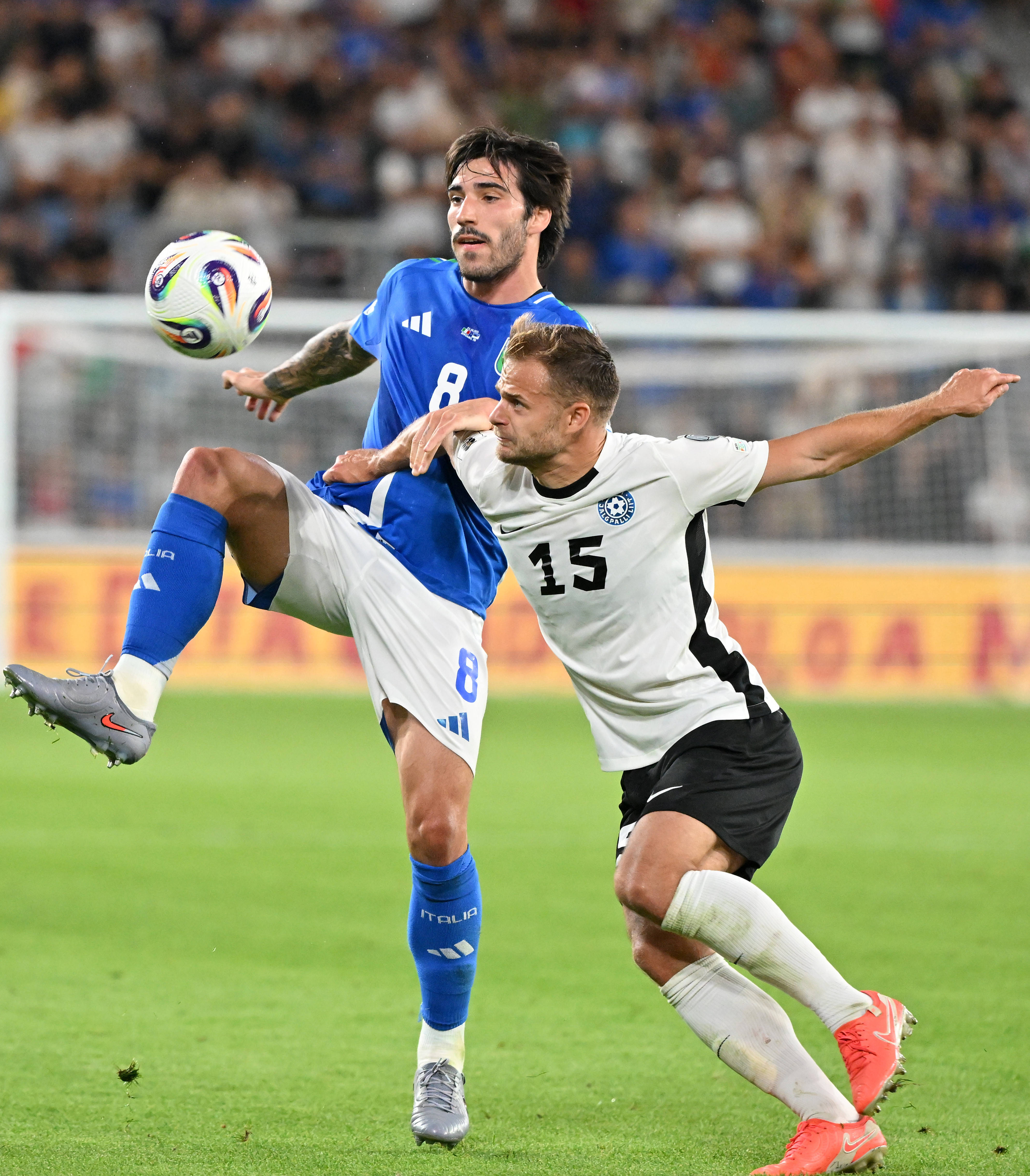 爱沙尼亚队备战欧预赛对决的简单介绍