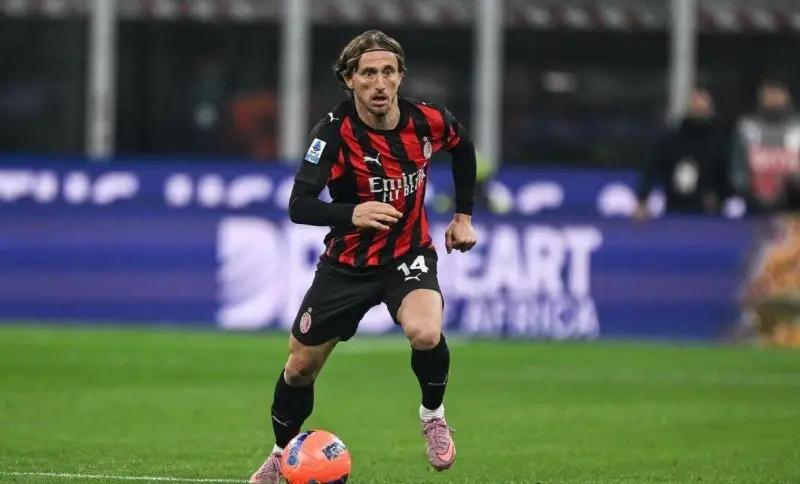 关于AC米兰胜出，晋级前途渺茫的信息