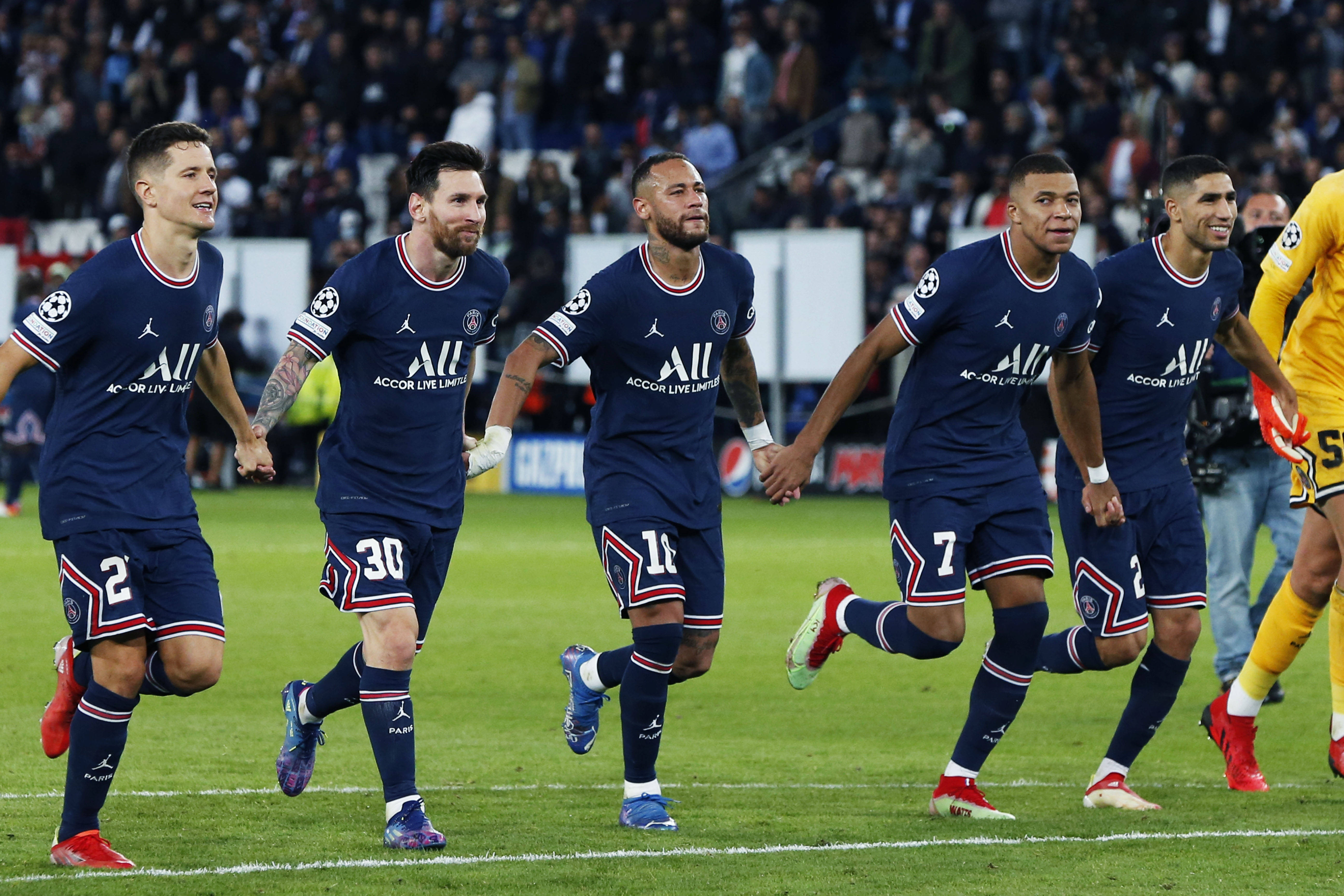 热刺主场助威热情高涨,促进球队斗志振奋的简单介绍 热刺主场助威热情高涨,促进球队斗志振奋的简单介绍