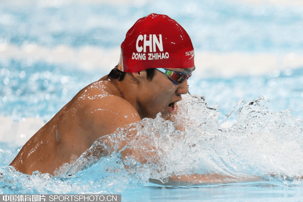 巴西游泳选手实现突破开创新纪录 巴西游泳选手实现突破开创新纪录