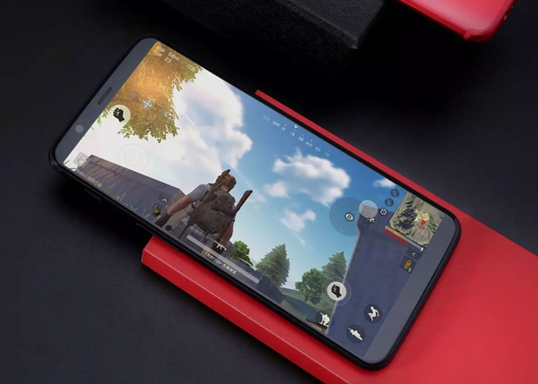 包含卡利亚里杀出重围，晋级欧洲赛场的词条