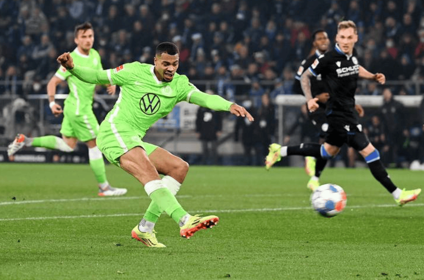 沃尔夫斯堡主场力克对手，取得胜利的简单介绍