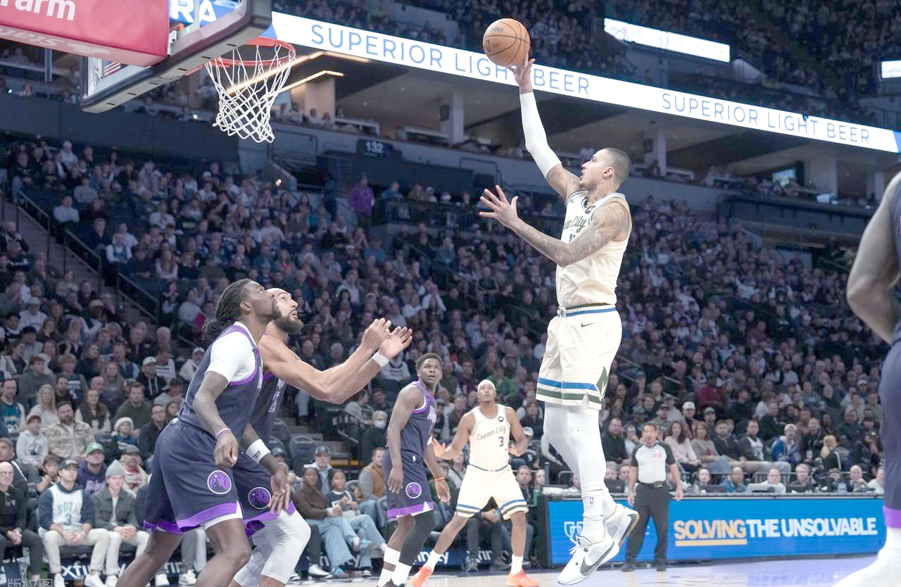 雄鹿再胜森林狼，仍然保持主场不败的简单介绍