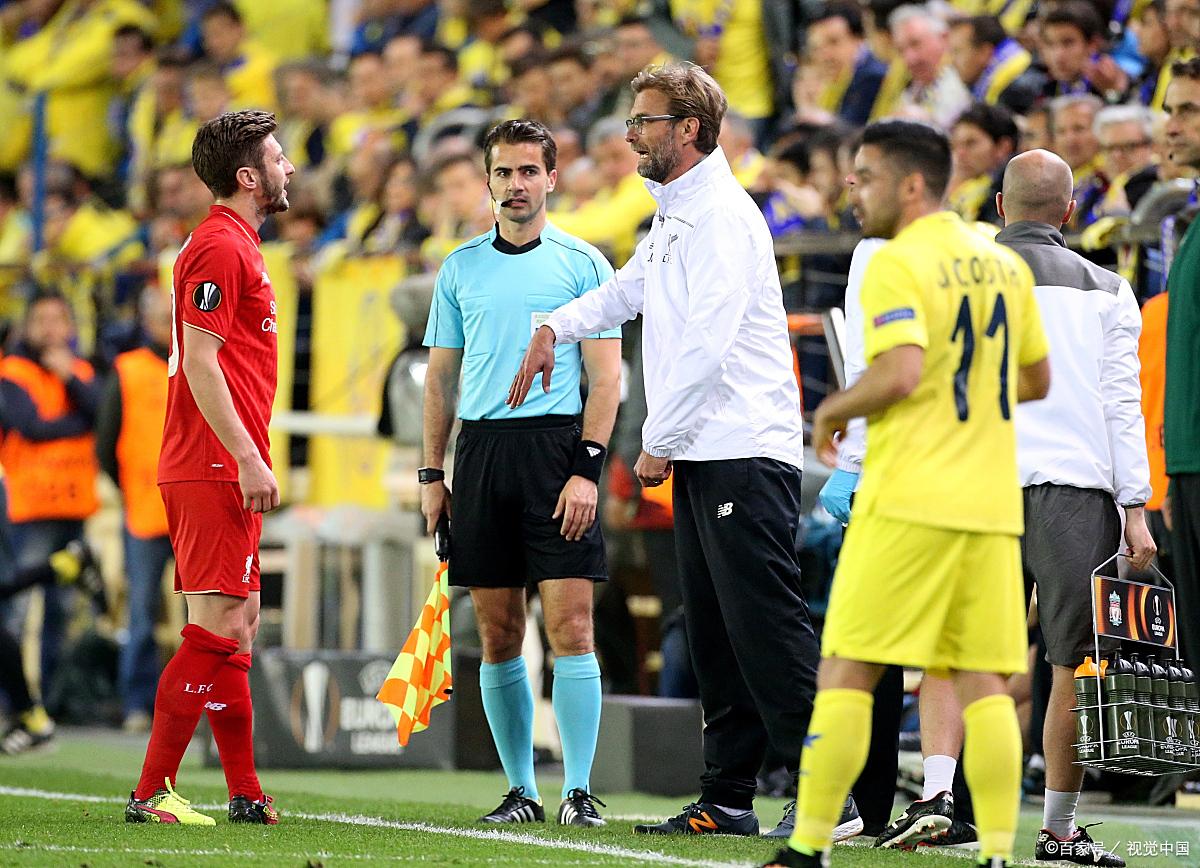 关于比利亚雷亚尔客场战胜塞维利亚，保持不败的信息