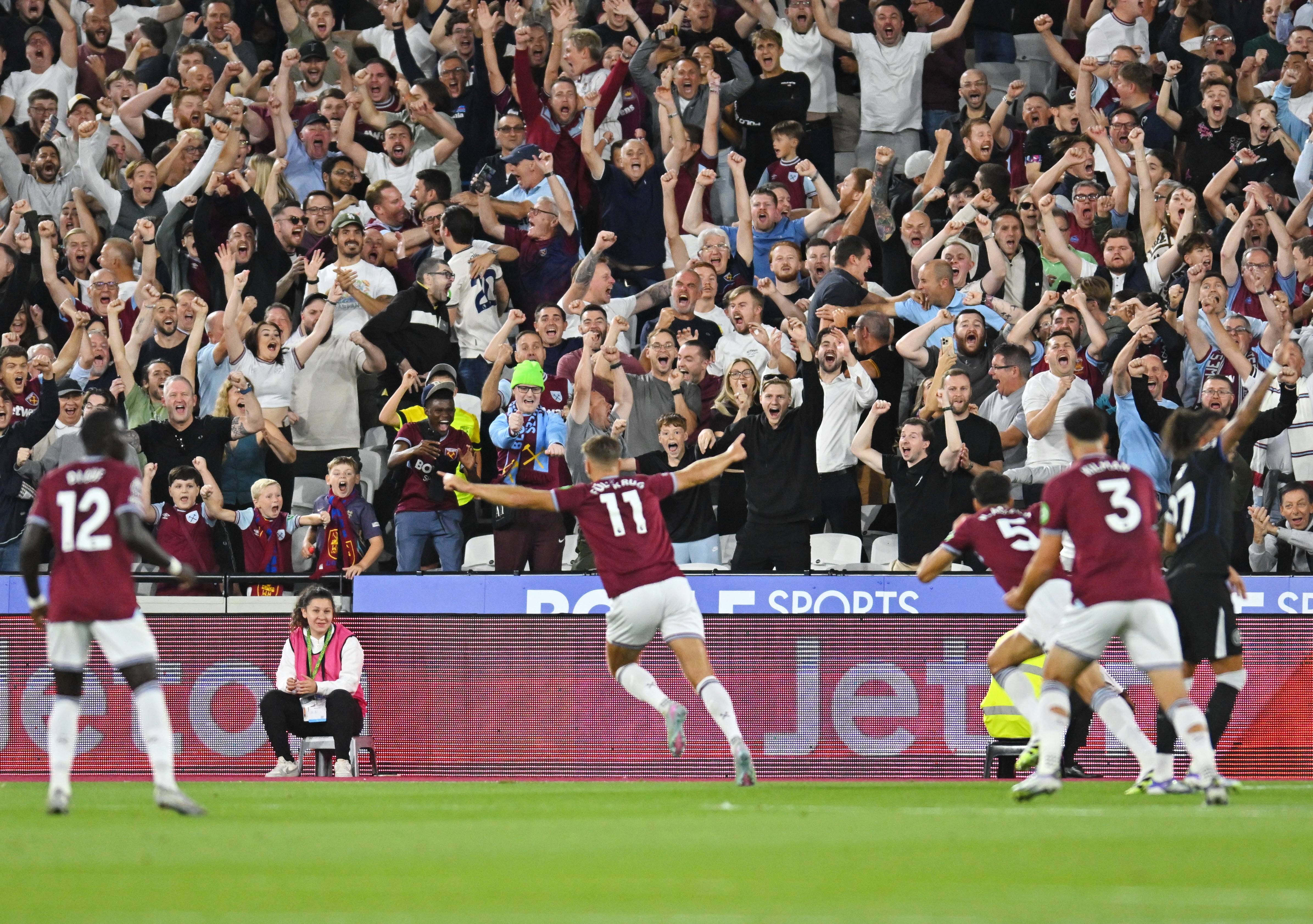 切尔西大胜瓦伦西亚，成功晋级半决赛