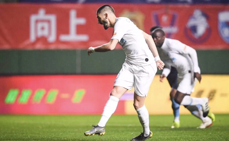 关于一方不敌富力，战绩出现下滑的信息