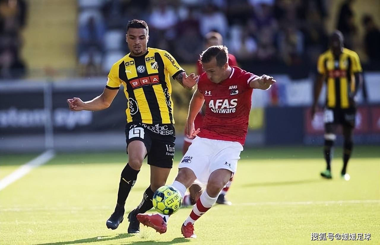 关于瑞典足球联赛罚款事件频发，俱乐部面临财务危机的信息