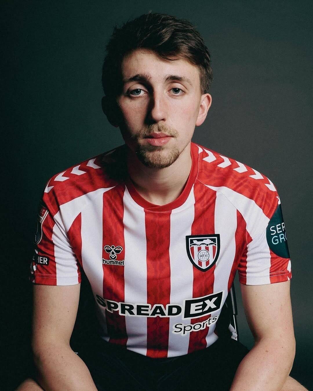 英超球队实力强大，战绩喜人备受关注的简单介绍