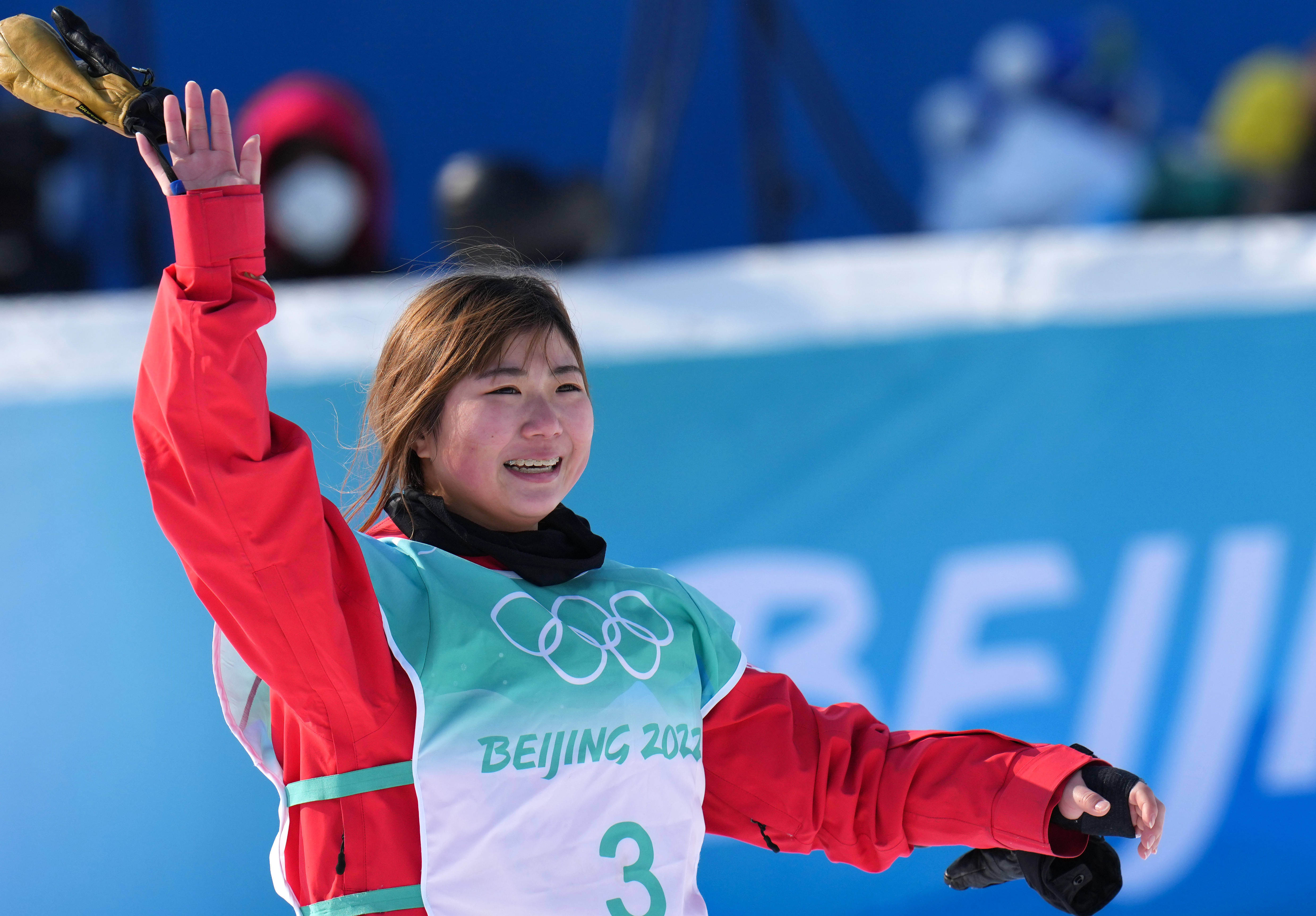 巴塞罗那滑雪比赛女子单板滑雪决赛火热进行的简单介绍
