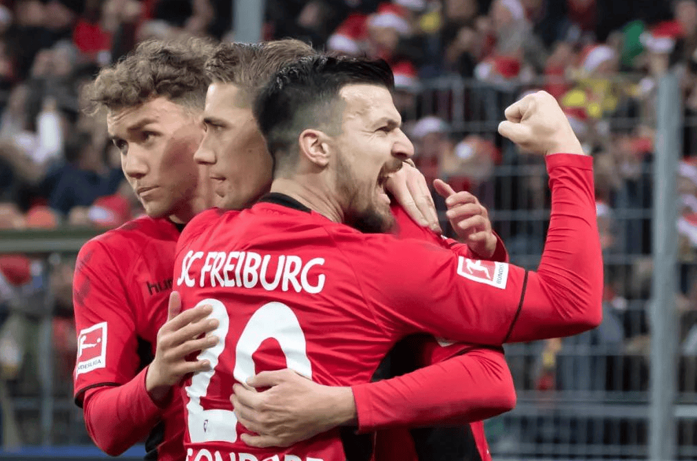 门兴格拉德巴赫外援积极融入球队氛围的简单介绍