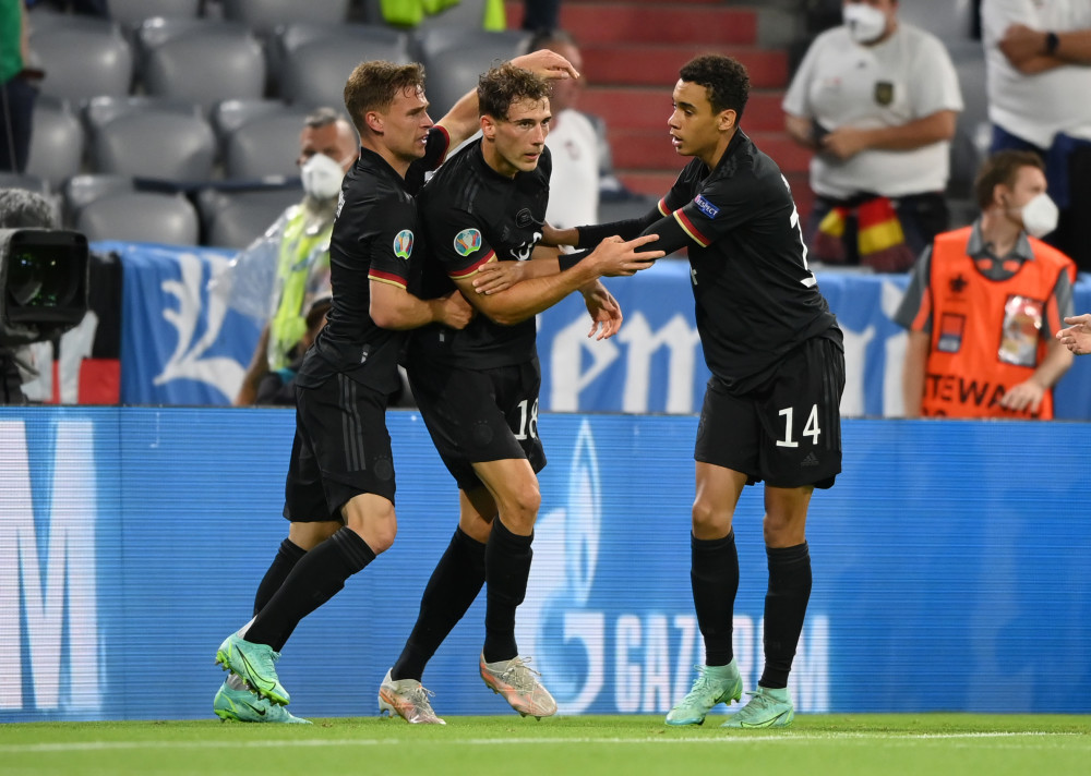 泰国大胜朝鲜，欧洲杯晋级关键