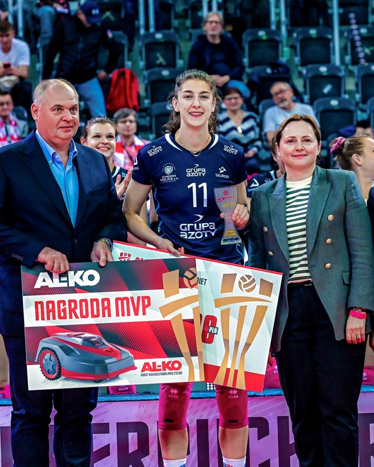 波兰队斩获胜利，成功晋级欧洲国家联赛半决赛