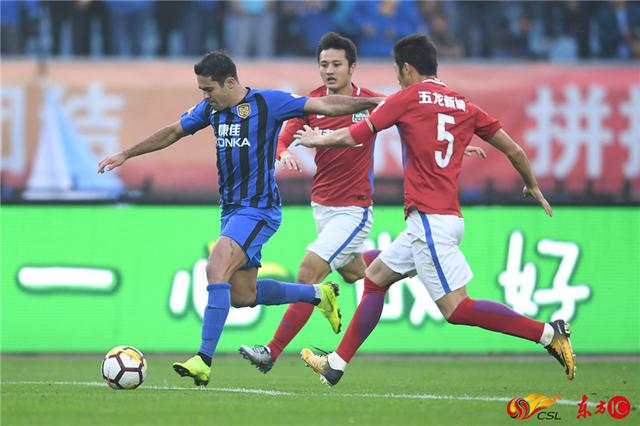 关于精彩比拼天津泰达与重庆斯威的背靠背对决的信息