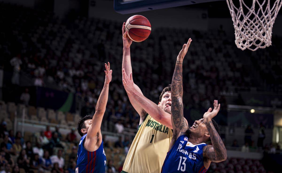 亚洲篮球锦标赛伊朗男篮击败黎巴嫩挺进四强