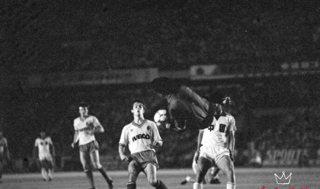 包含沃特福德主场大胜，重回胜利赛场乐观面貌的词条